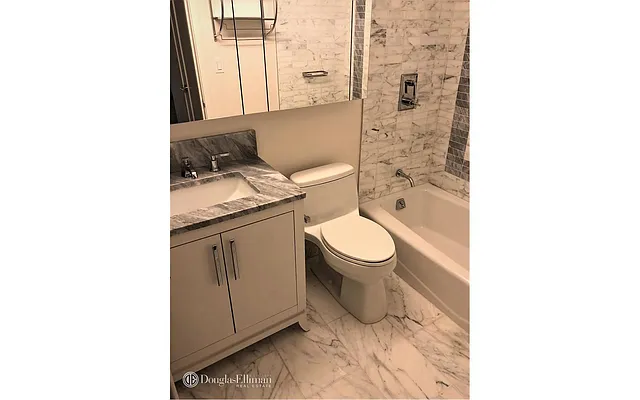 Rented by Douglas Elliman | media 36