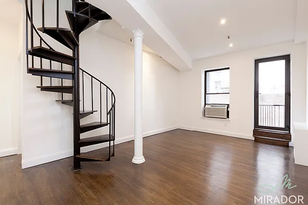 Rented by Mirador Real Estate | media 40