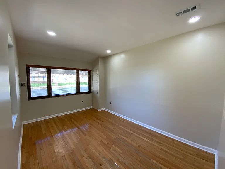 8422 Madison Pl — Photo 36