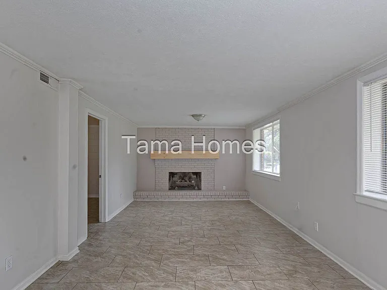 4015 Canady St — Photo 8