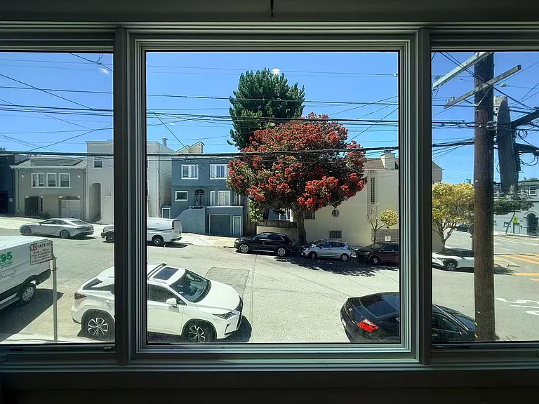 710 16th Ave — Photo 5