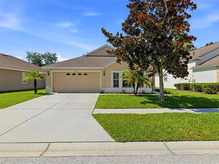 19406 Sunset Bay Dr — Photo 4
