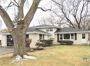 7736 Cronin Ave, Justice, IL 60458