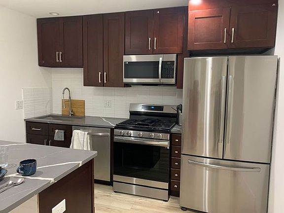 4th image of 6347 S Woodlawn Ave
