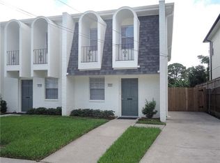 212 Hyacinth St, Metairie, LA 70005