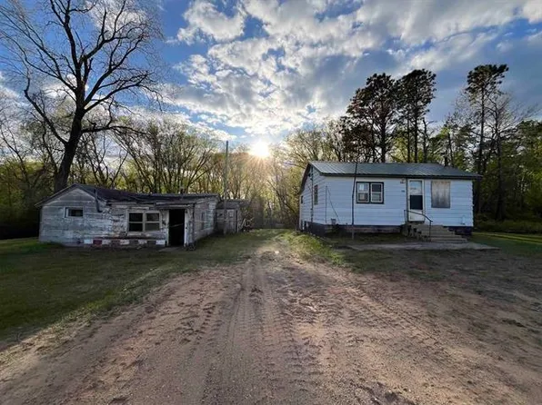 947 Meyer Rd, Mauston, WI 53948
