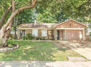 7027 Pam Dr, Millington, TN 38053