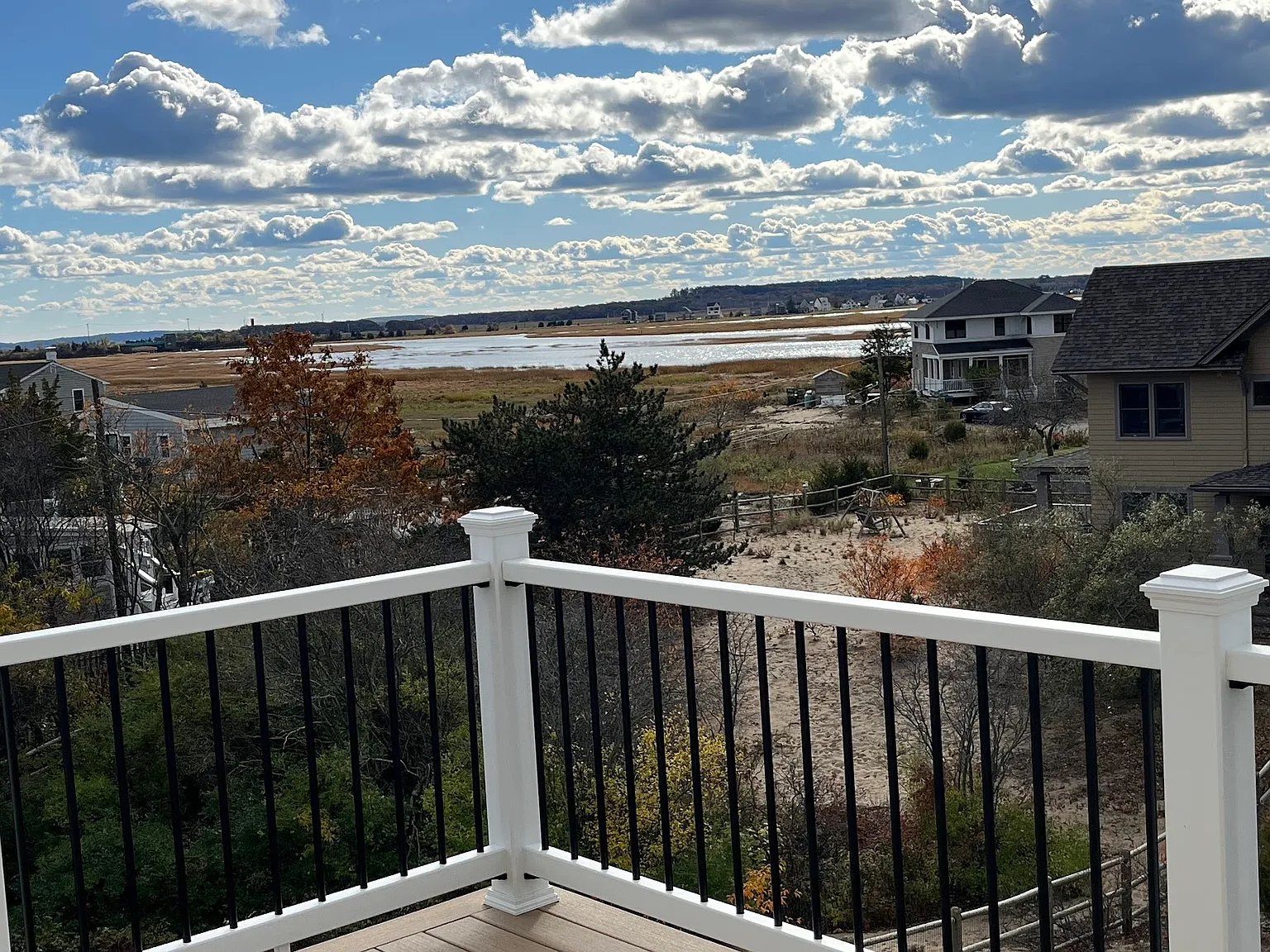 3 bed, 1565 sqft, $3,200 — Photo 4