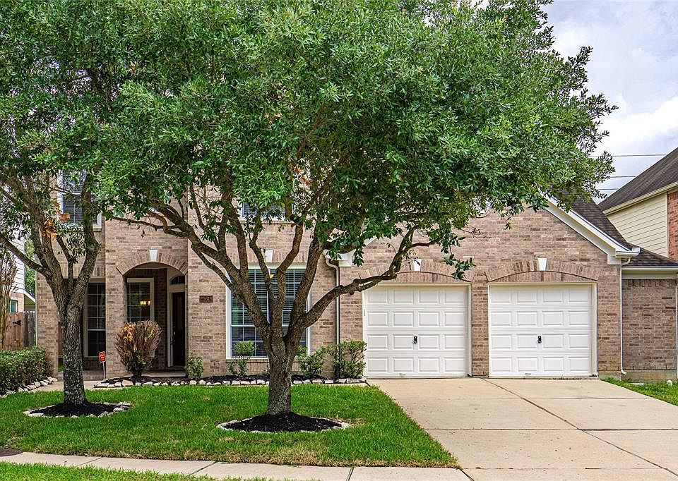 1st image of 25618 Foster Bridge Ln