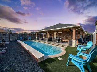 550 Winburn Tide Ln, La Porte, TX 77571