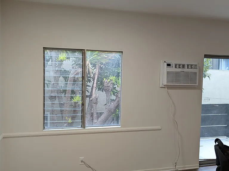 Wall AC