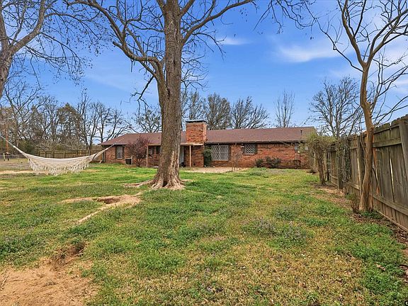 4th image of 1045 County Road 3210