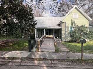 612 Jackson Ave, Columbia, MS 39429