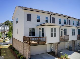 1263 Harvest Park Ln, Suwanee, GA 30024