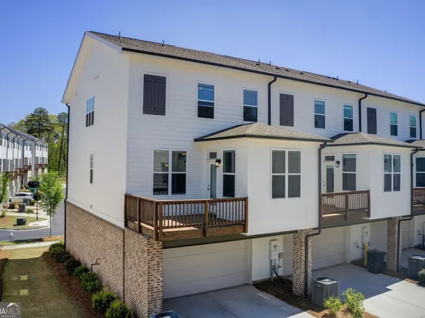 1263 Harvest Park Ln, Suwanee, GA 30024