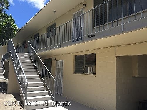 2nd image of 2137 Kaumualii St APT 4