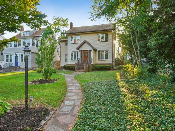 60 Townsend Avenue, New Haven, CT 06512