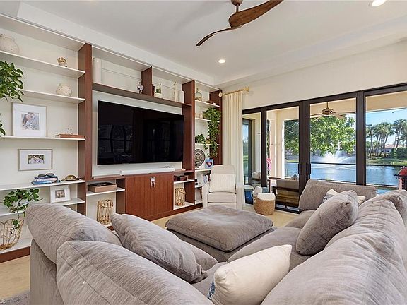 2nd image of 9248 Woodhurst DR