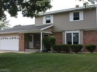 4085 Lucaya Ct SW, Grandville, MI 49418