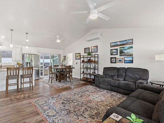 2nd image of 16-2067 Woodrose Dr