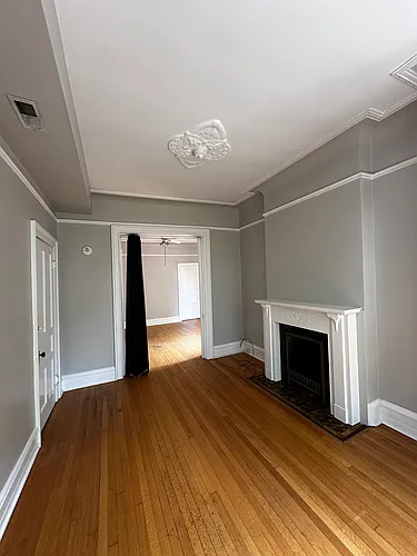 2241 N Seminary Ave #3 Photo 1
