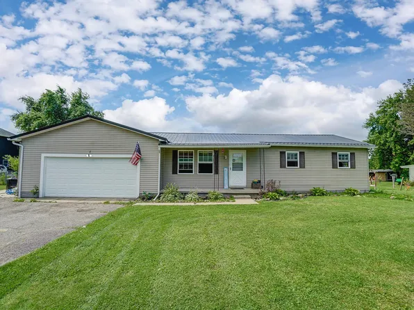 2325 Leitnaker Rd NE, Pleasantville, OH 43148