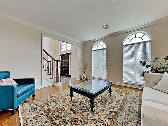4th image of 1550 Alaqua Dr