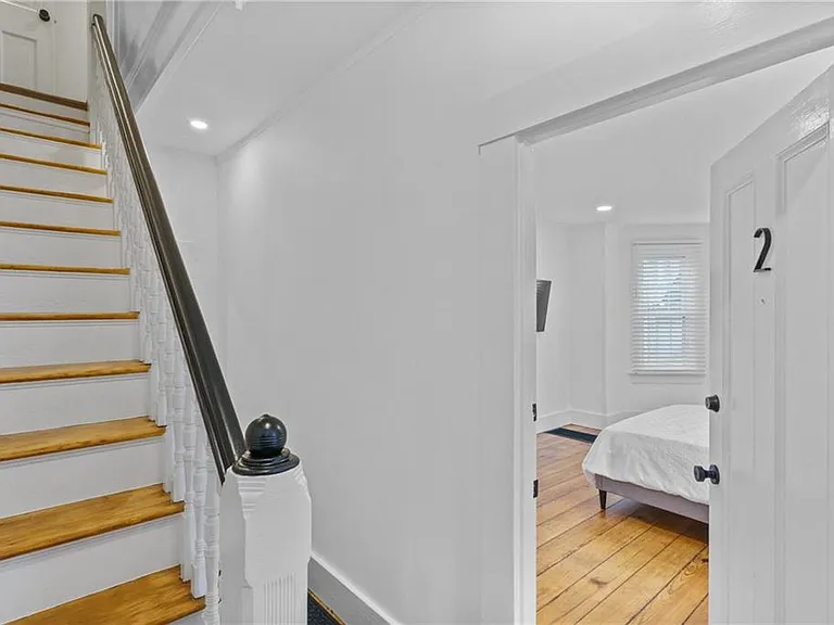 13 Sherman St — Photo 14