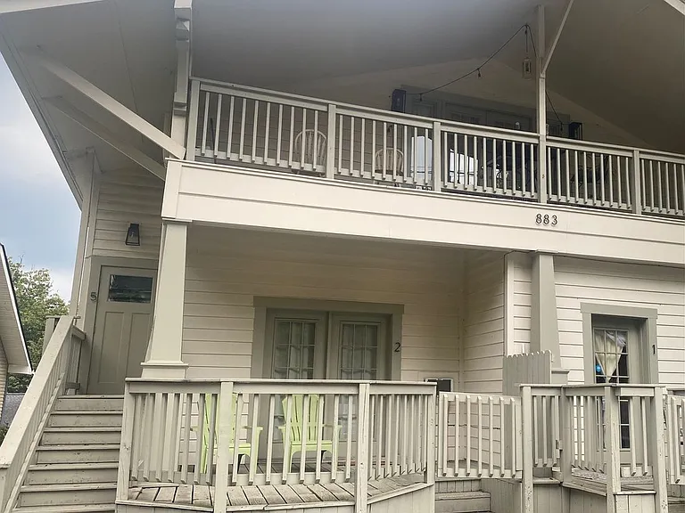 883 Monroe Dr NE — Photo 11