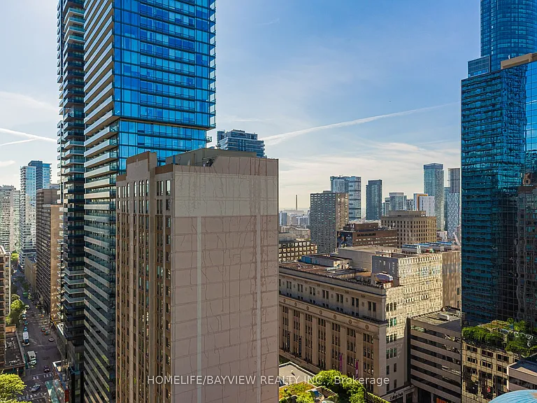 38 Grenville St #2405 — Photo 25