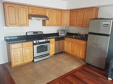 1125 Hamilton St #B — Photo 6