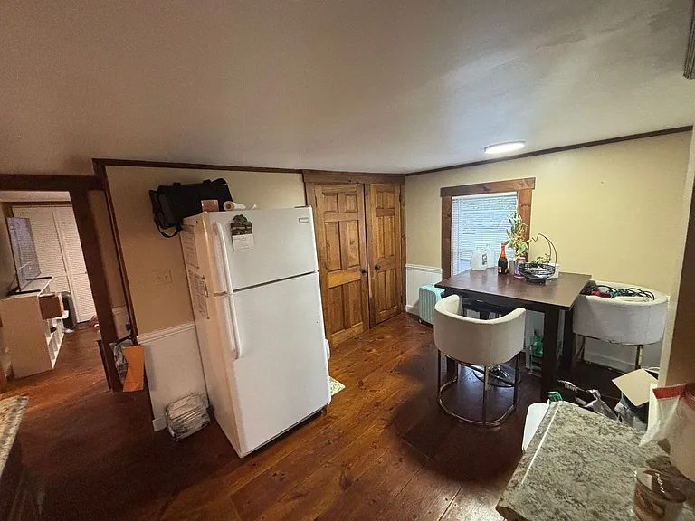 41 Union St — Photo 8