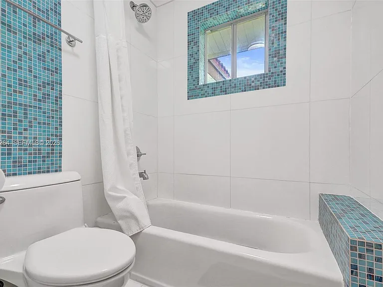 7335 SW 79th St — Photo 96