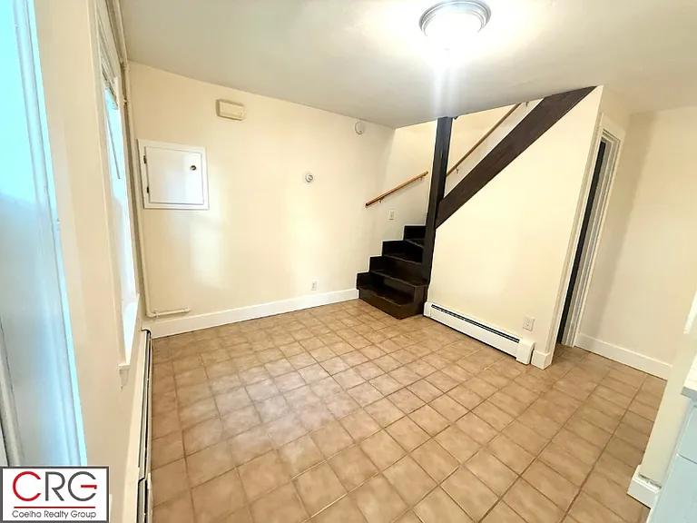 117 Thorndike St #A — Photo 6