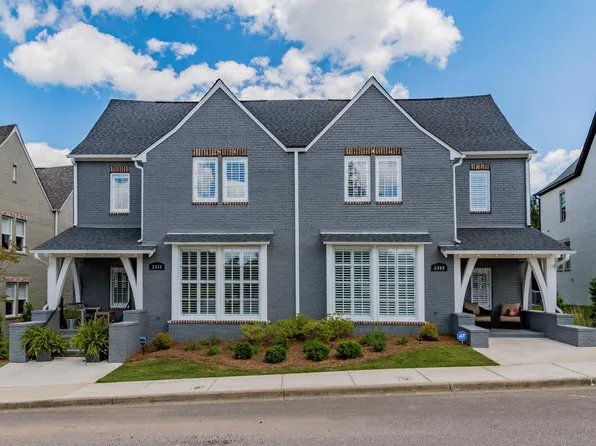 2315 Village Center St, Hoover, AL 35226