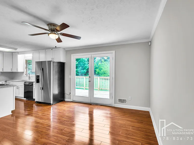 331 Smyrna Powder Springs Rd SE — Photo 6