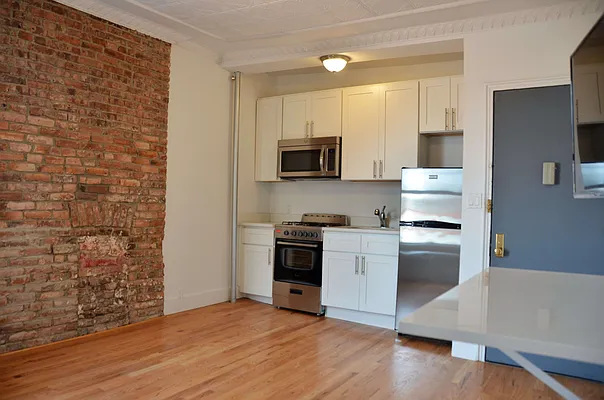 Rented by Fiddler Realty | media 51