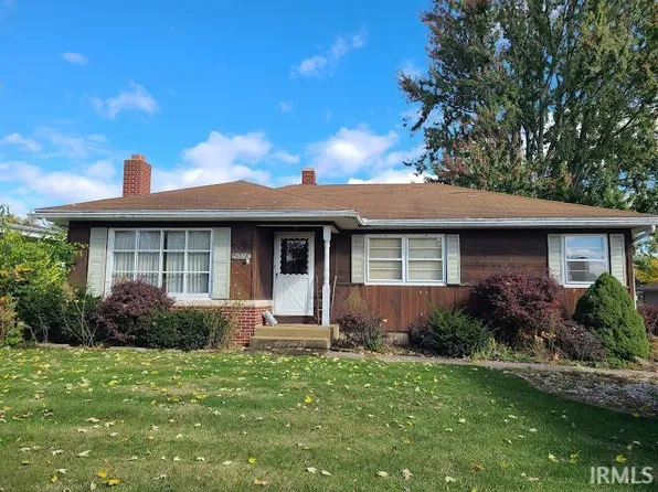 600 E Northshore Dr, Syracuse, IN 46567