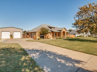 6021 Deerfield Ln, Midlothian, TX 76065