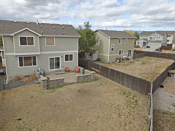 3rd image of 2249 Streambank Dr