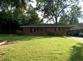 3509 Coffee Dr, Memphis, TN 38118