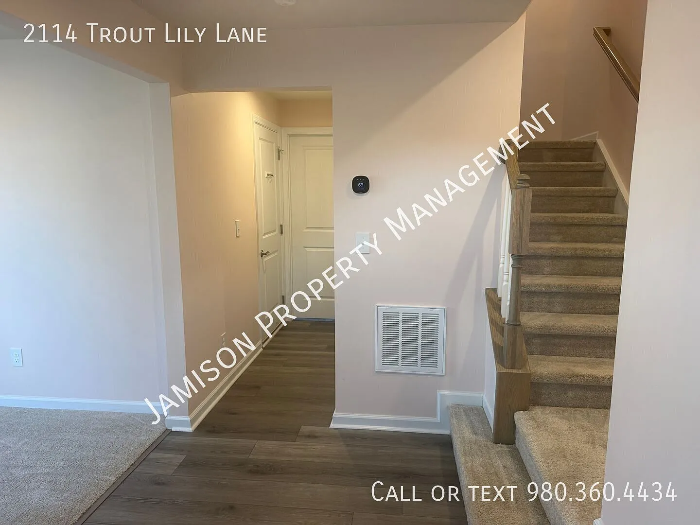 Lovely 3 Story Townhome! — Photo 3