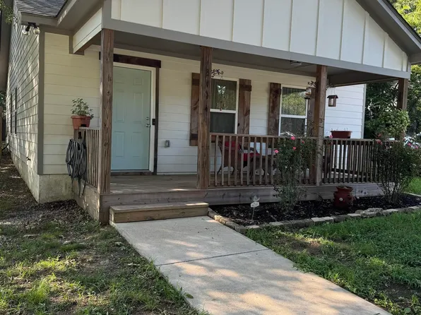 3114 6th Ave N, Pell City, AL 35125