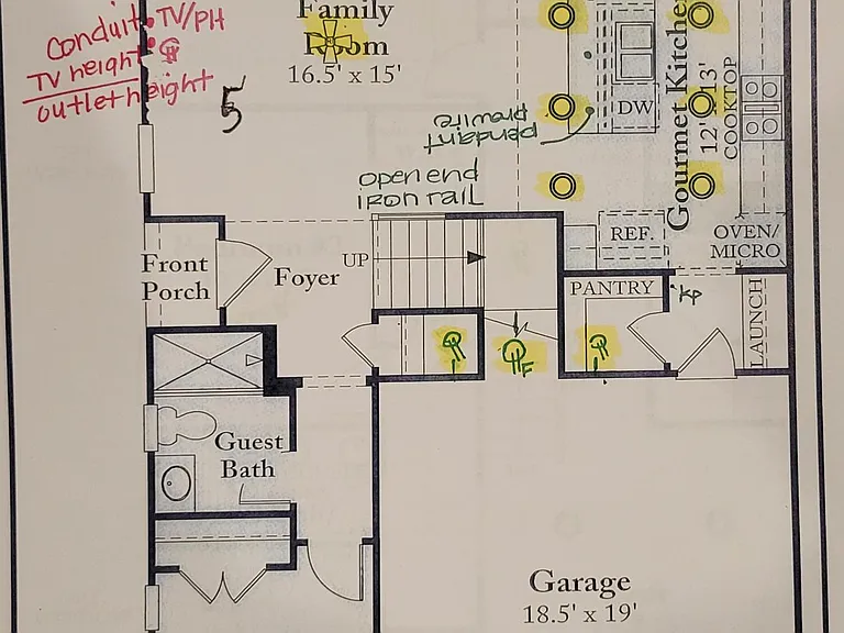 Floor Plan (Main Level)
(for illustration purpose only, the actual orientation is flipped than shown)