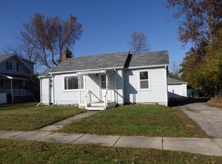 527 Main St, Genoa City, WI 53128