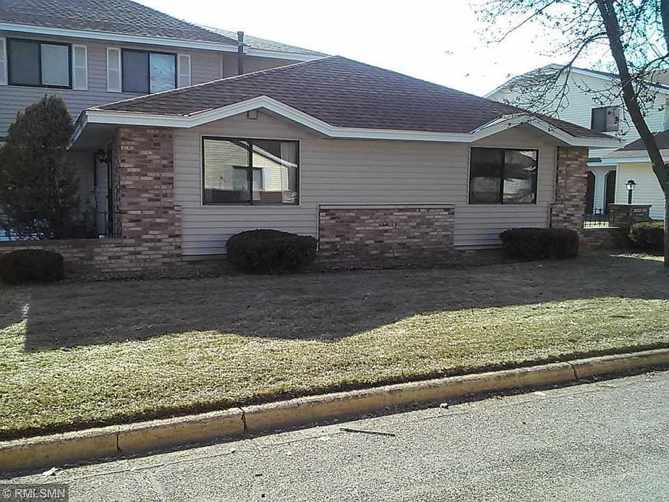 1st image of 2650 Brookdale Ln