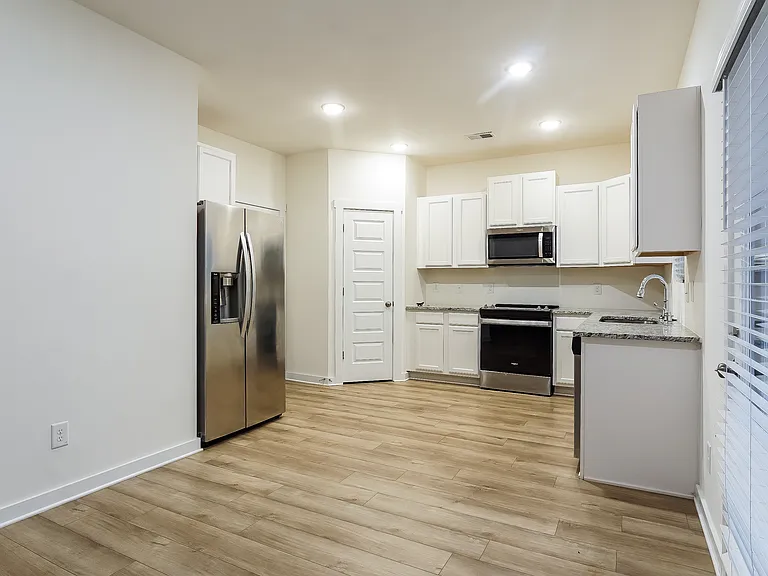 5516 Bridle Way — Photo 6