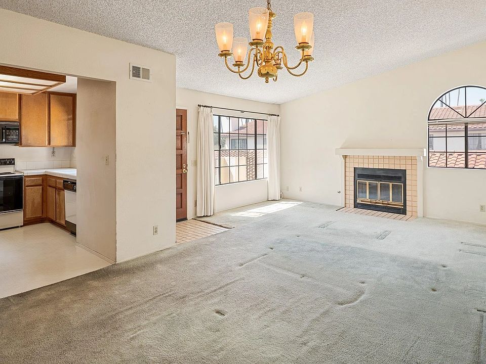 1st image of 4190 Porte De Palmas Unit 25