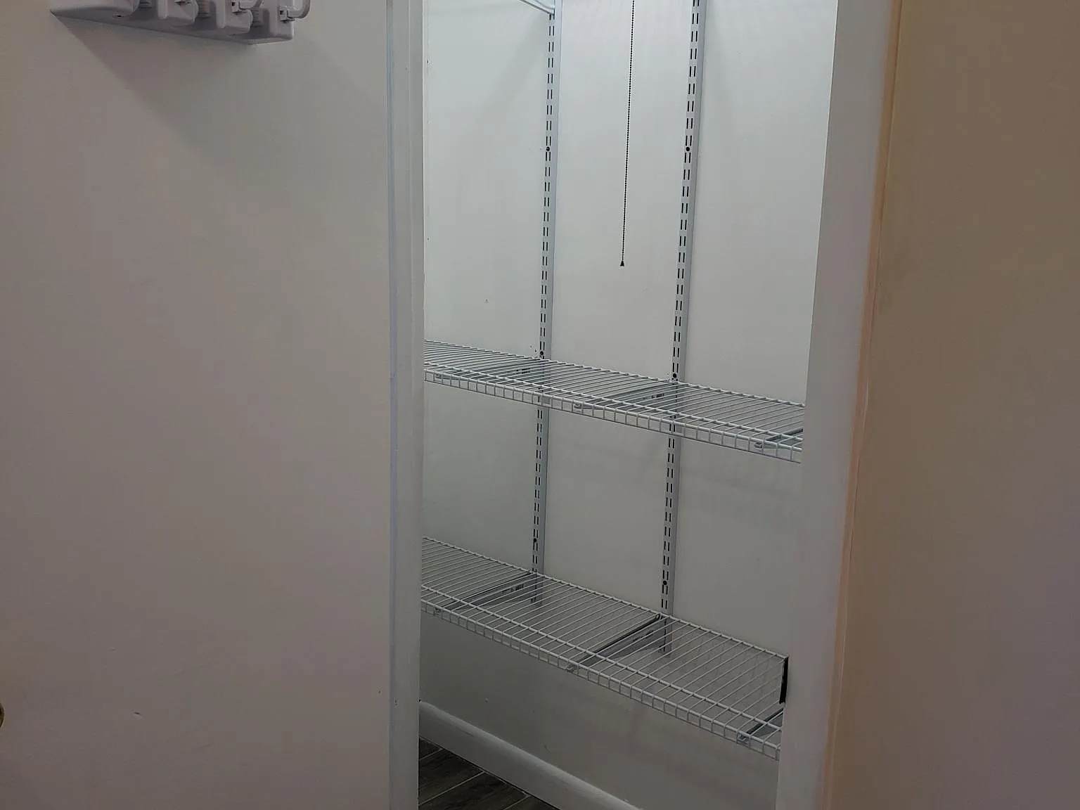 Studio, 400 sqft, $850 — Photo 3