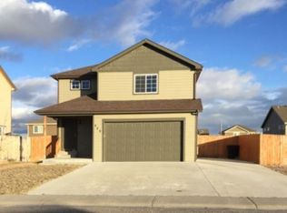 849 Fulton St, Mills, WY 82644